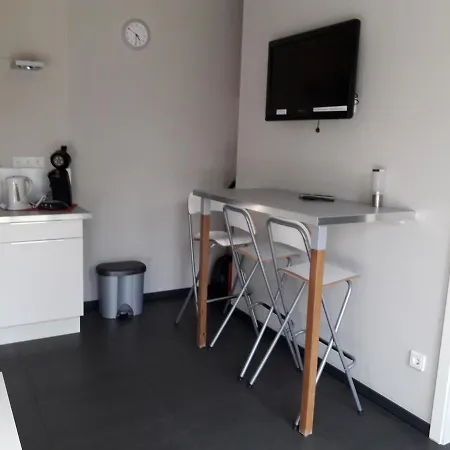 Apartment Ring-race-flats