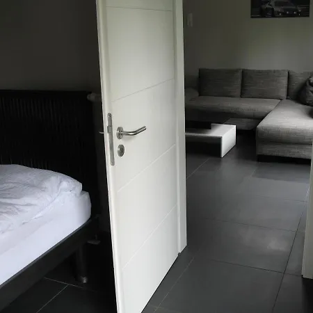 Ring-race-flats * Adenau